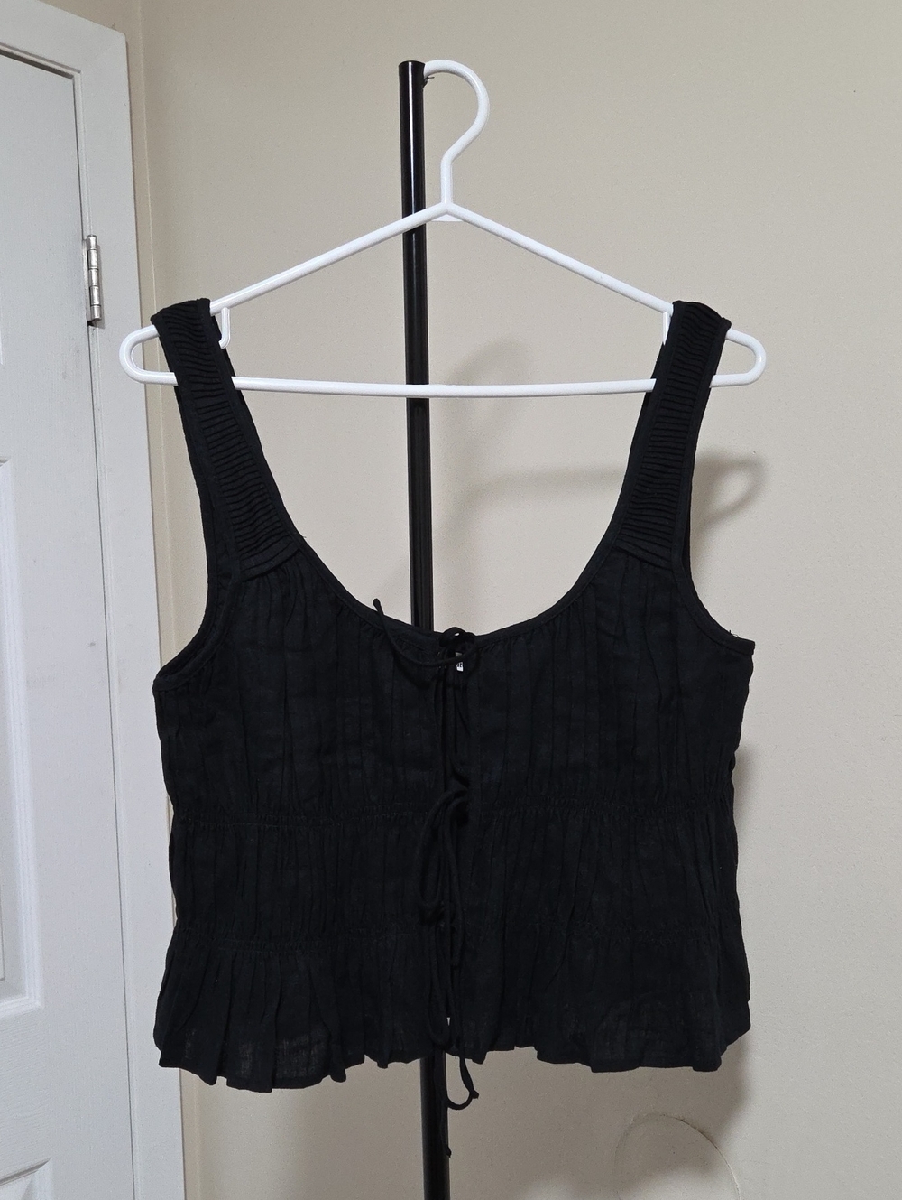 Abercrombie & Fitch Black Linen Blend Sleeveless Tie-Front Tank